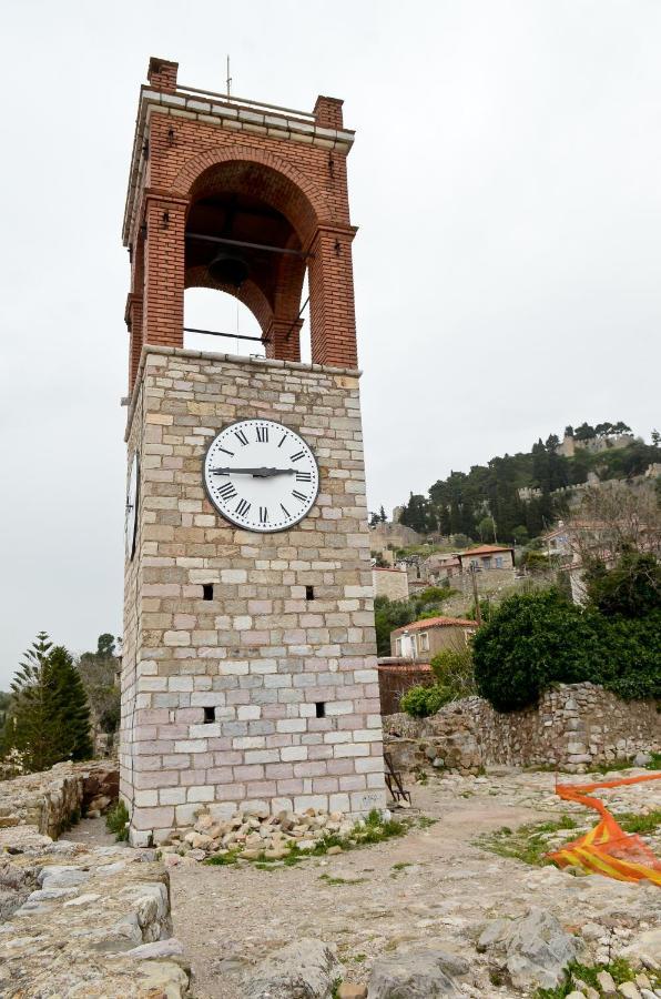 Roloi Suites Nafpaktos Zewnętrze zdjęcie
